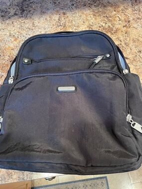 Baggallini Black Nylon Backpack with Front Zip Pockets